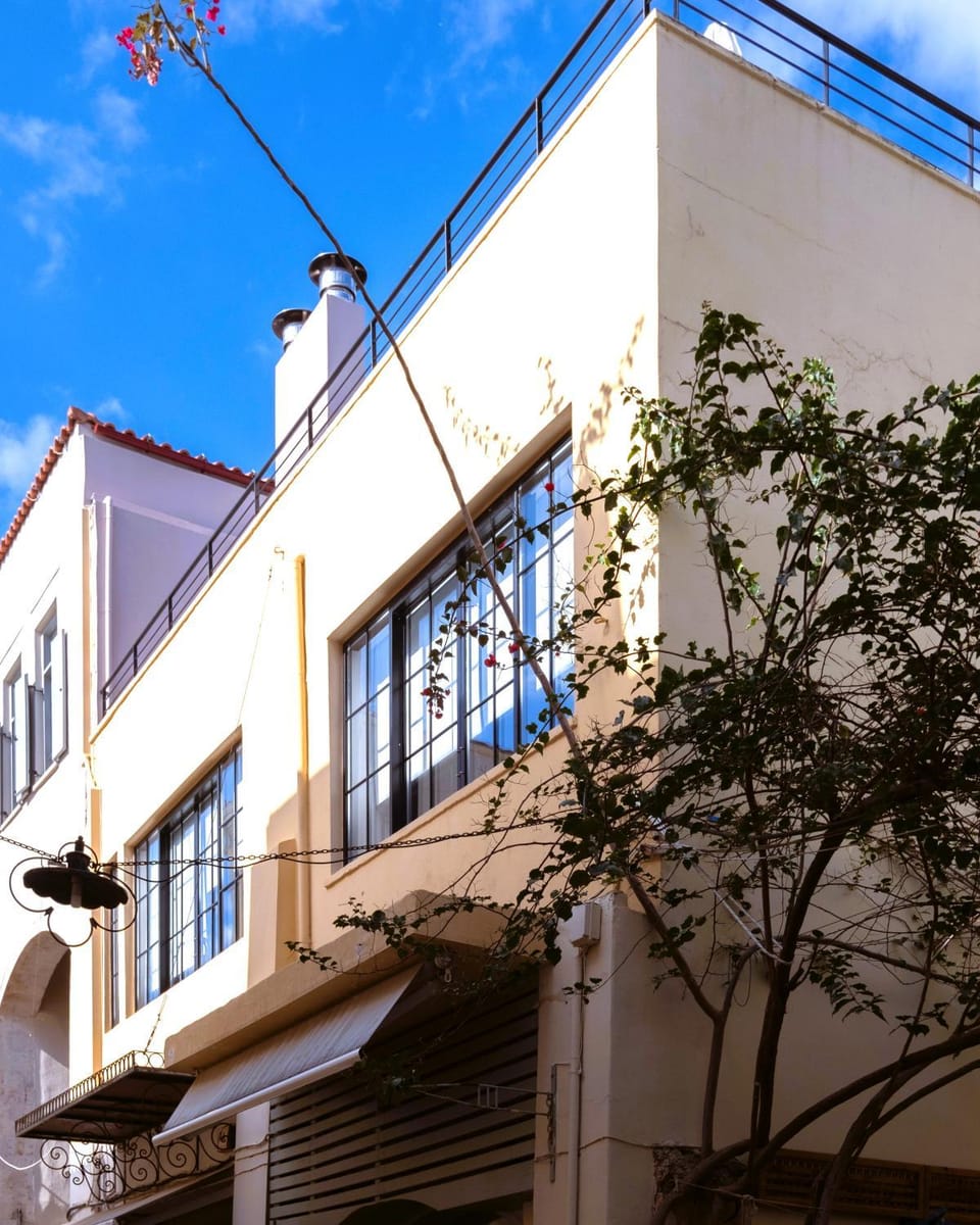 Property building, View (from property/room), Balcony/Terrace, City view