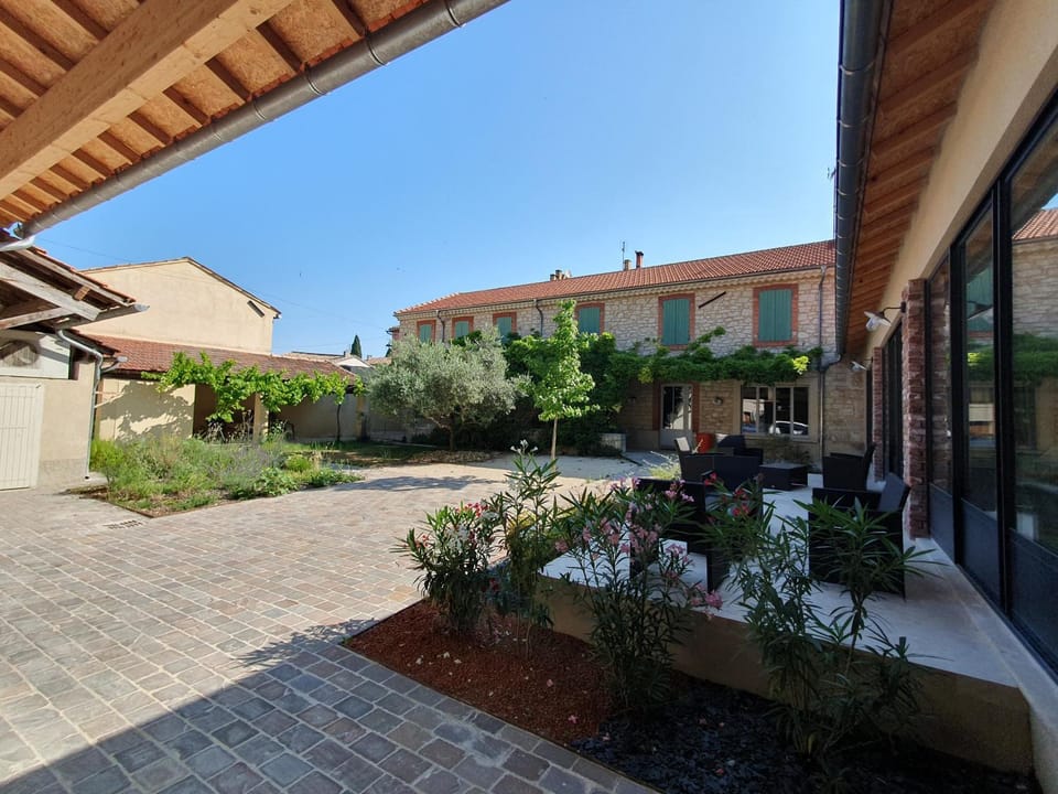 Property building, Garden, Garden view