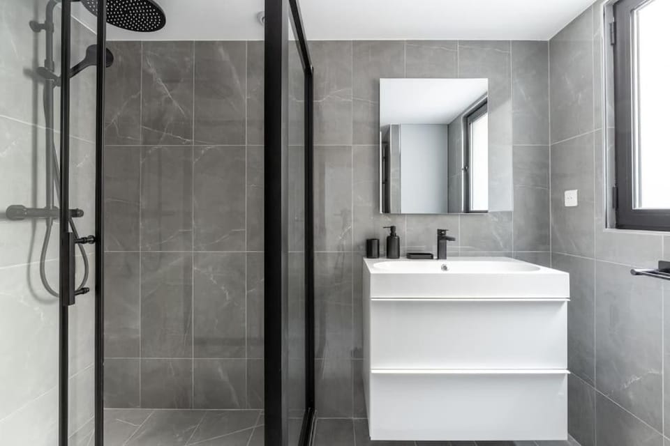 Invalides Palais Bourbon Luxueux Appartement 4P Apartment in Paris