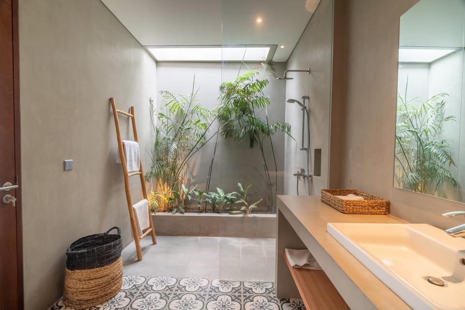 Exclusive 4BR Tranquil Sanctuary in Pererenan Villa in North Kuta