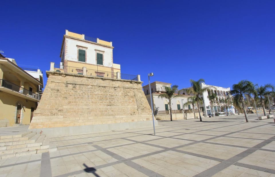 Property building, Landmark view