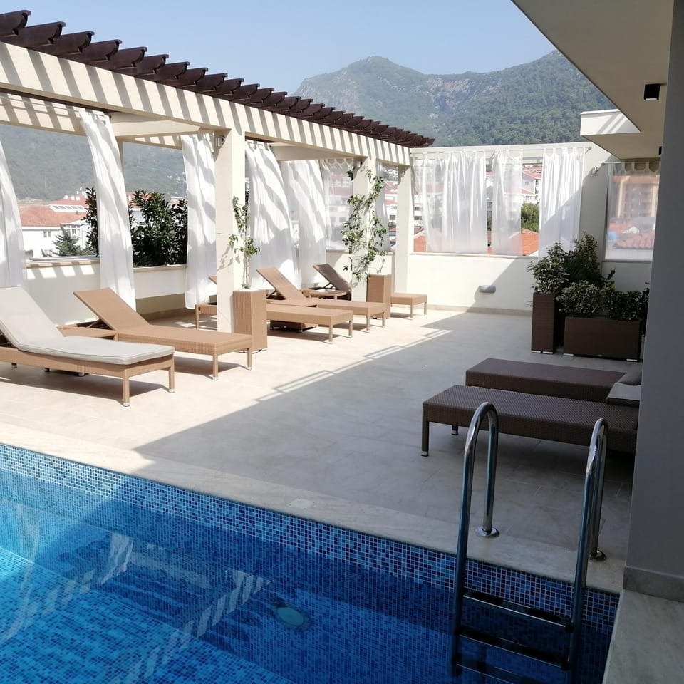 Sea view, Swimming pool, Swimming pool