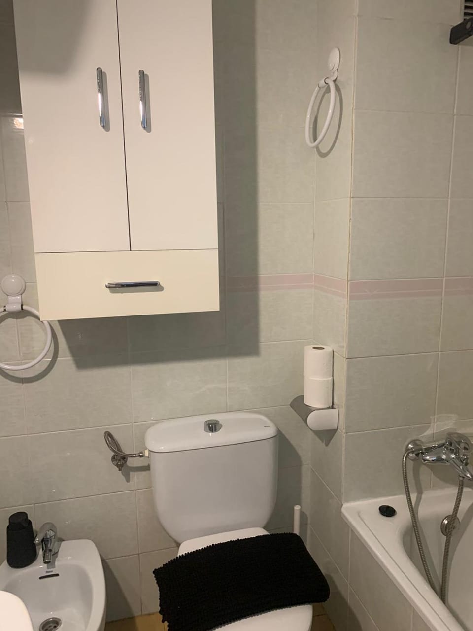 Toilet, Bathroom, bidet, towels