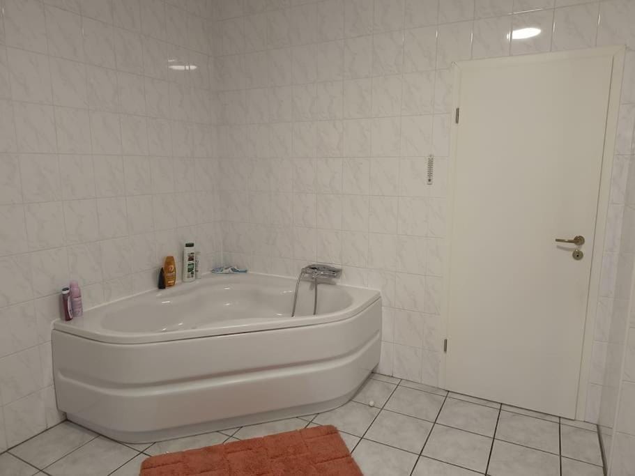 Bathroom, Bath