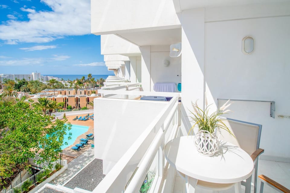 Balcony/Terrace, Seating area, Sea view
