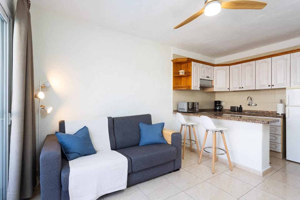 Home2Book Comfy Apt Pool & Terrace, Las Américas Apartment in Playa de las Americas