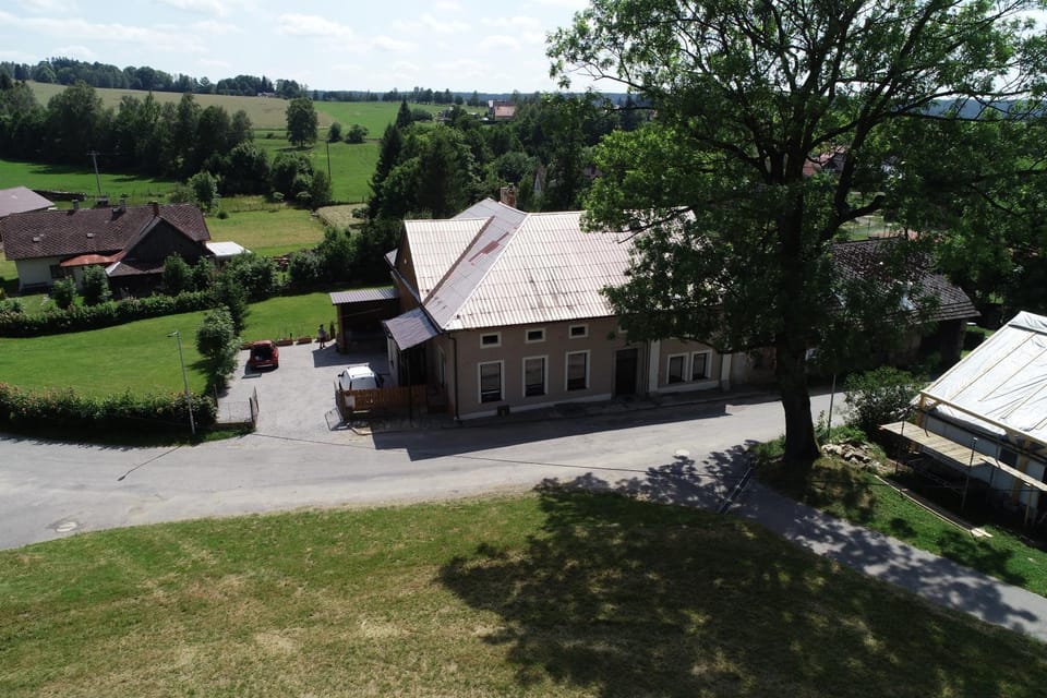 Property building, Spring, Day, Natural landscape, Bird's eye view, Garden, Garden view, Street view