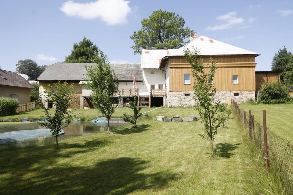 Property building, Garden, Garden view