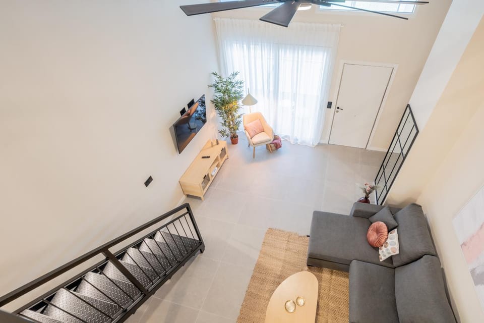 Communal lounge/ TV room, Living room