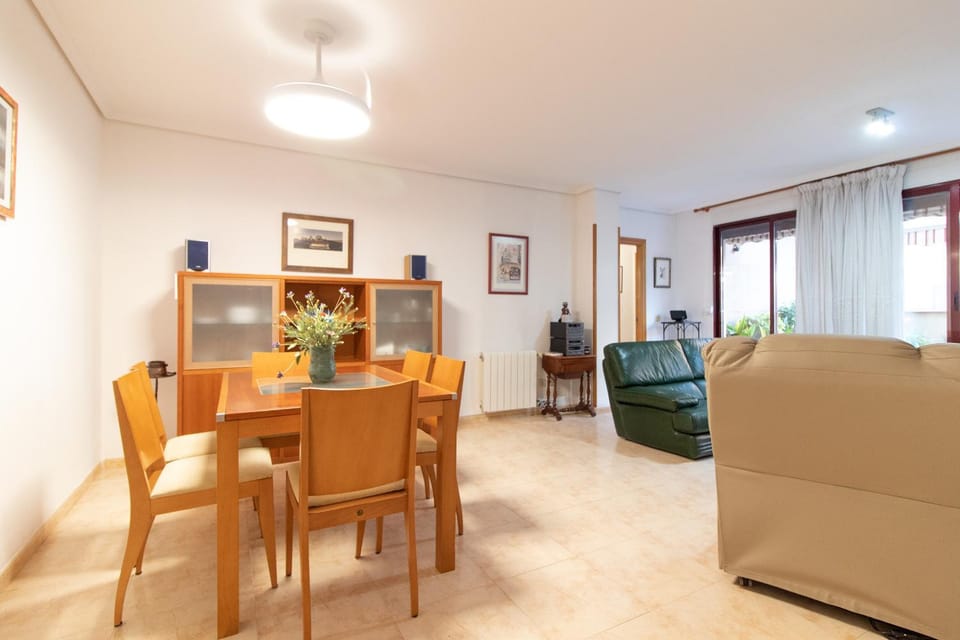 Communal lounge/ TV room, Living room