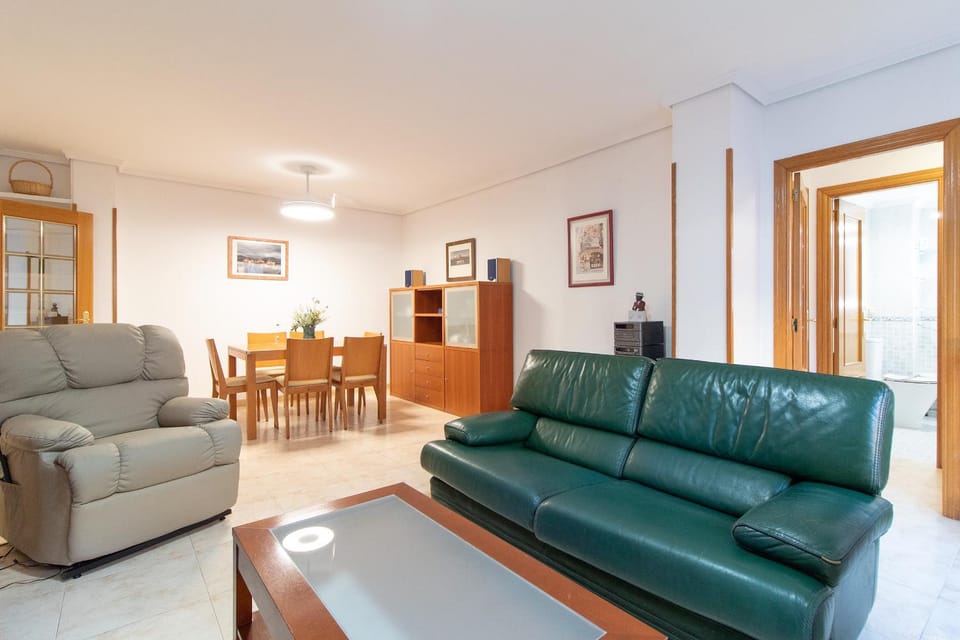Communal lounge/ TV room, Living room