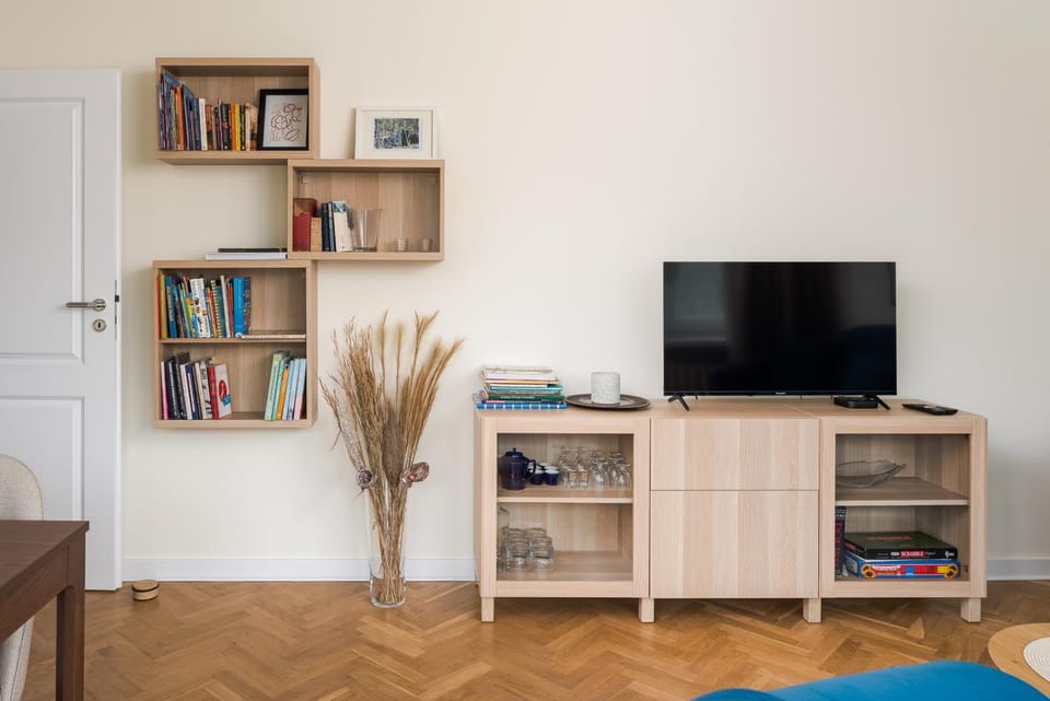 Communal lounge/ TV room, TV and multimedia, Evening entertainment