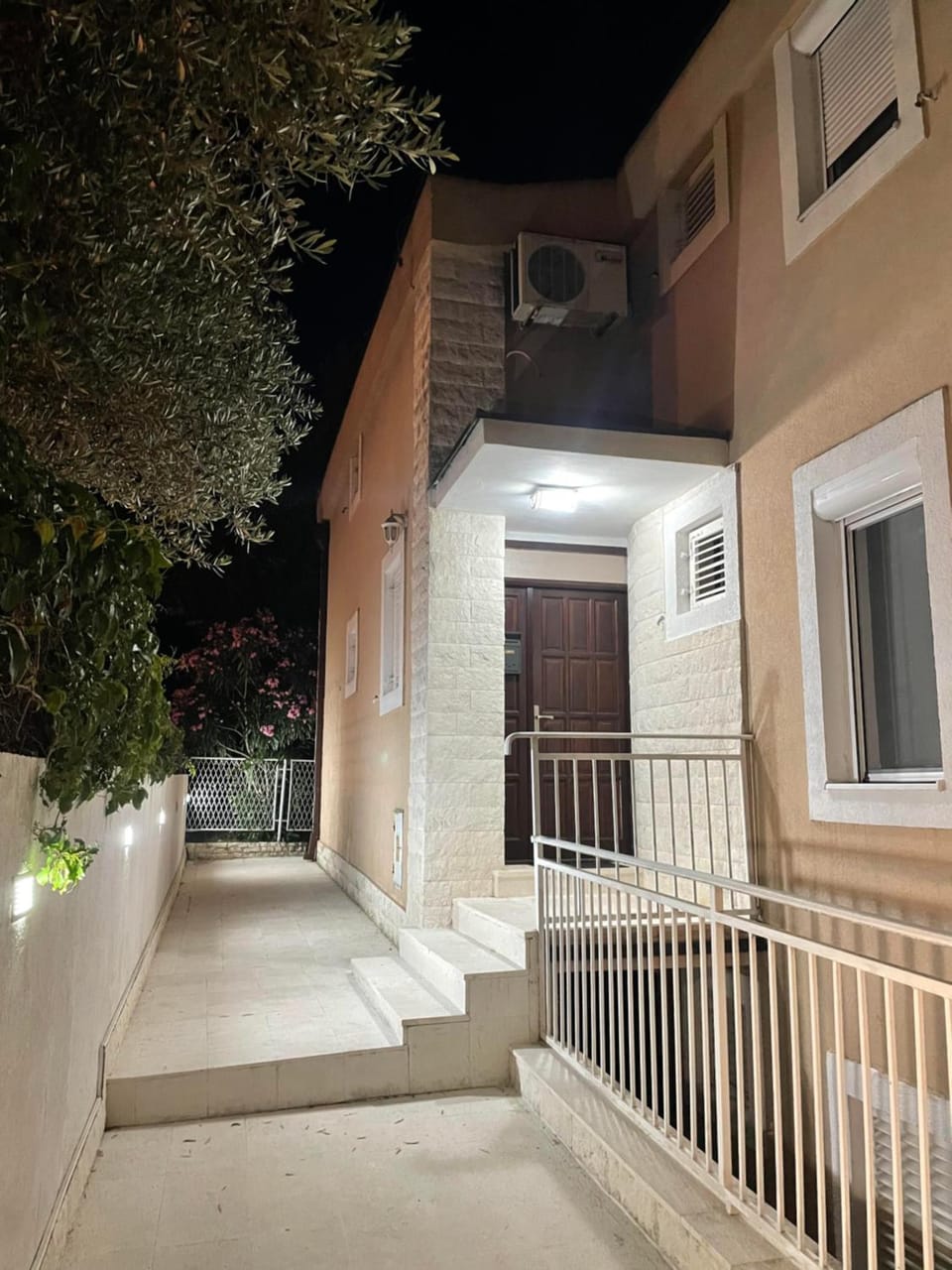 Property building, Night