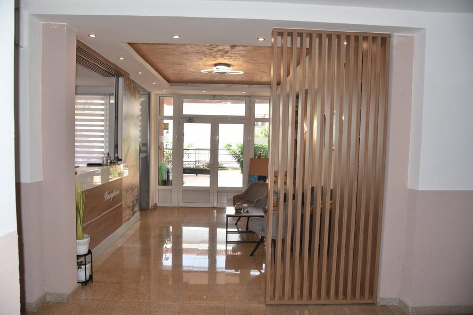 Guest House Zec Bed and Breakfast in Budva