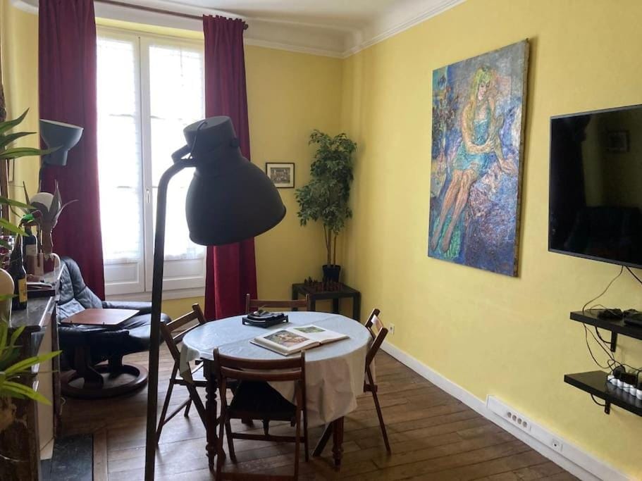 grand appartement dans l'hypercentre Apartment in Bayonne
