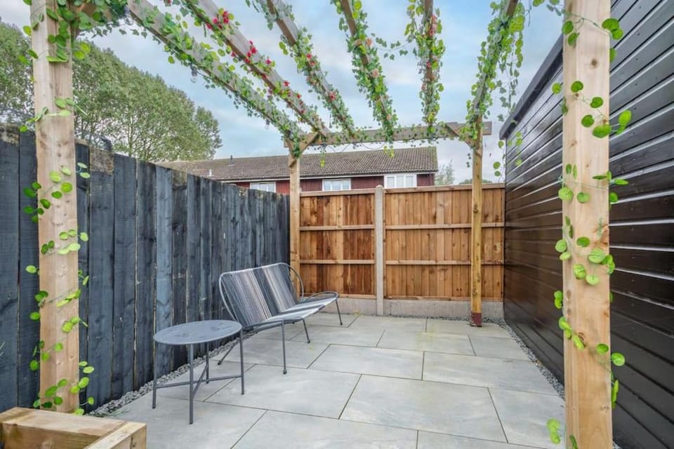 16 Waterloo Close, Newmarket House in Forest Heath District