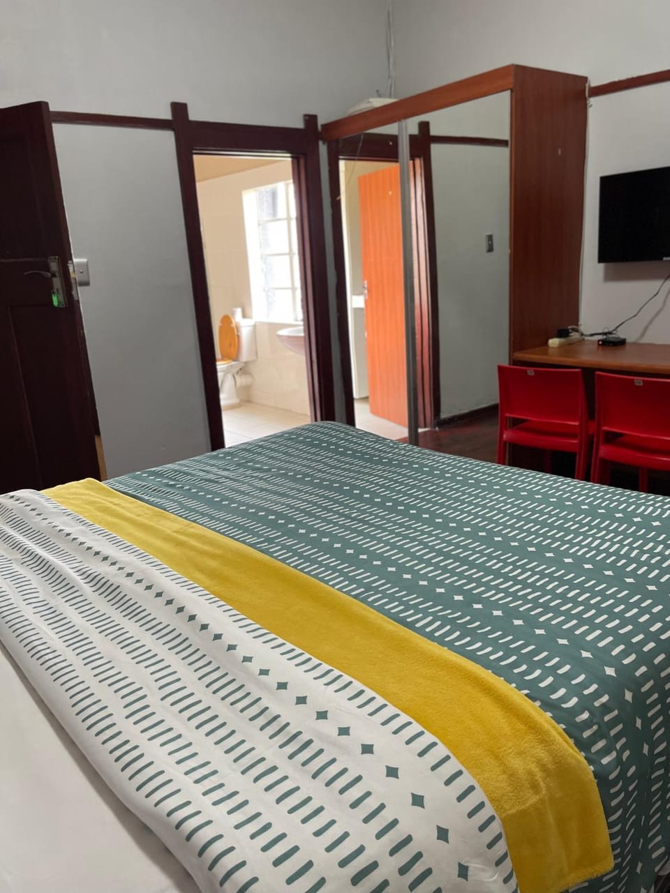 Bed, Bedroom, wardrobe
