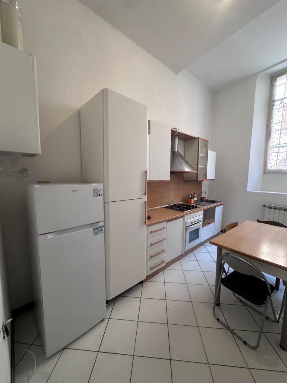 Kitchen or kitchenette, Dining area, minibar, oven, pet friendly, stove
