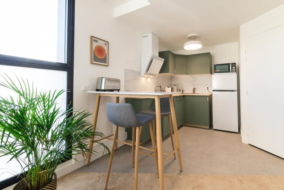 Houat - studio lumineux Apartment in Séné