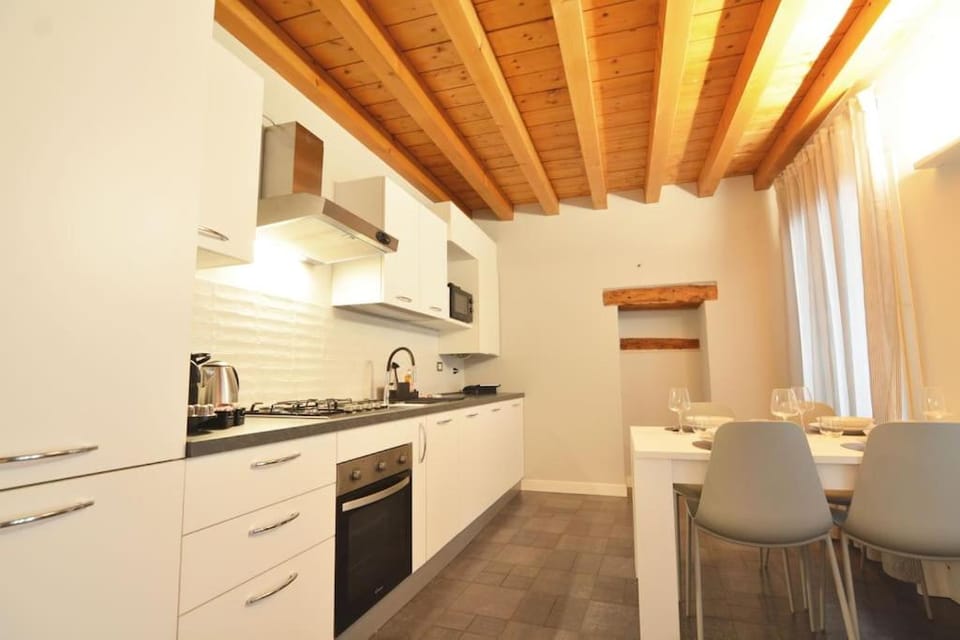 Dimora Leon Bianco - eleganza e centralità Apartment in Padua