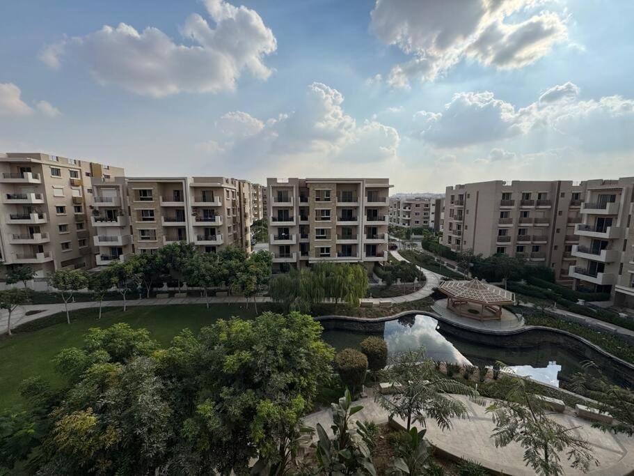 Relaxing Luxury 2BDR - New Cairo by landmark stays Apartment in New Cairo City