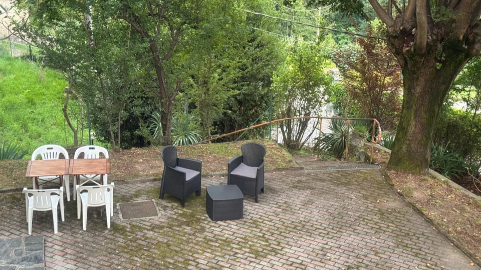 Casa del Cerbiatto, Lake Como a 5 chilometri da Argegno Apartment in Canton of Ticino