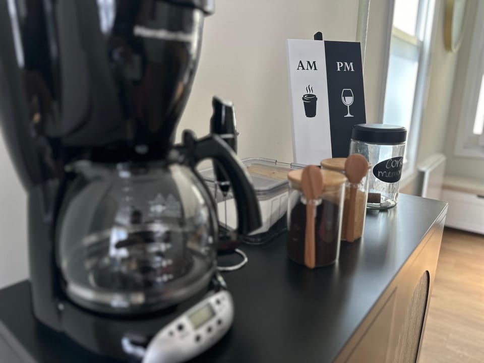 Coffee/tea facilities