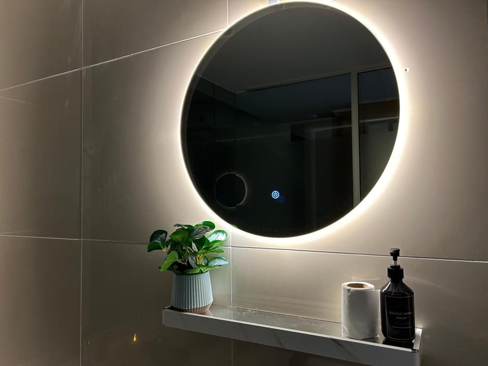 Bathroom, Bath