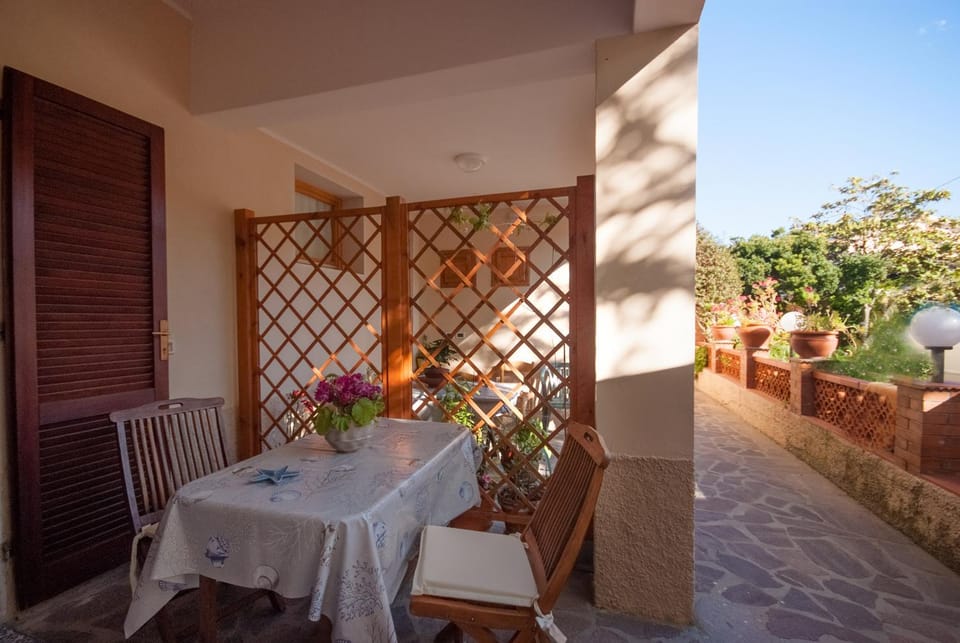 Patio, Day, Garden, View (from property/room), Garden view