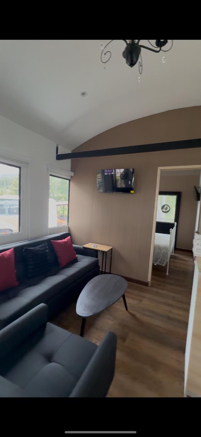 Rancho Las Santas Campground/ 
RV Resort in Cundinamarca, Colombia