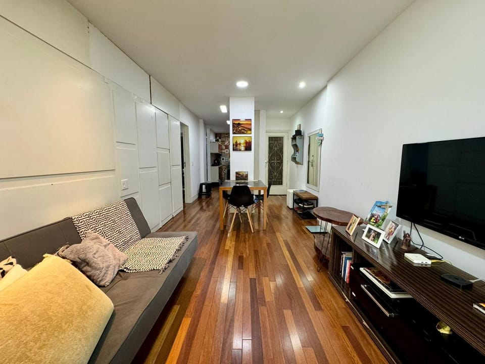 Communal lounge/ TV room, TV and multimedia, Living room, Seating area