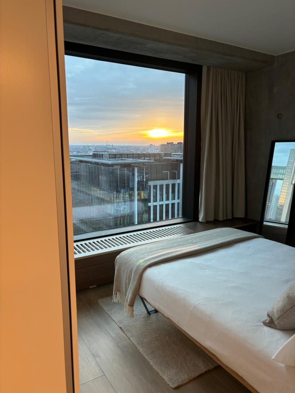 Beautiful Apartment with Panoramic View of center with roof terrace Apartment in Brussels