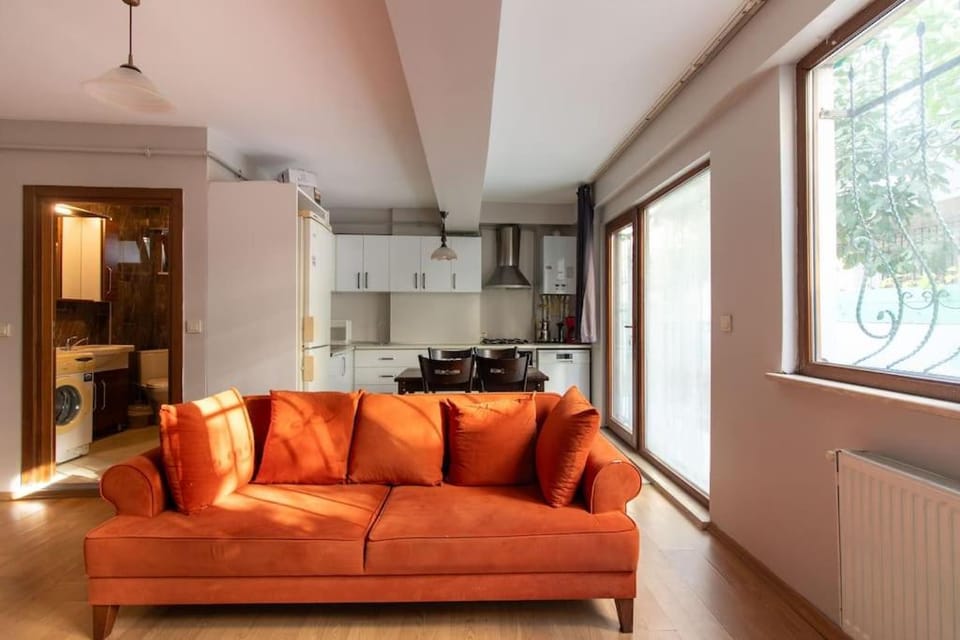 Cozy Modern 1BR w Patio New Building in Maltepe Apartment in Istanbul