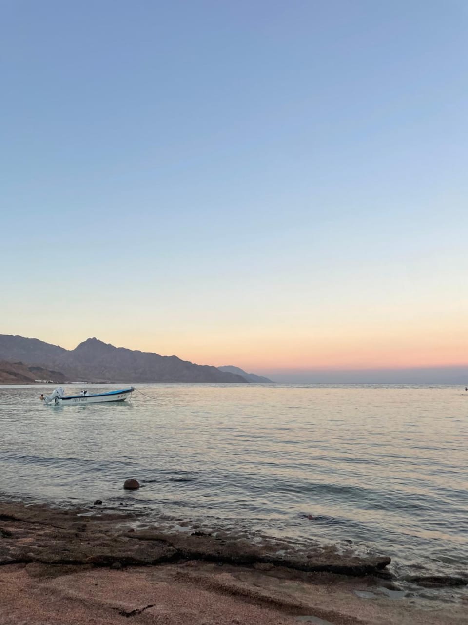 Day, Natural landscape, Beach, Mountain view, Sea view