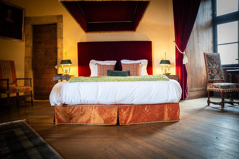 Château de Bonneval Bed and Breakfast in Nouvelle-Aquitaine