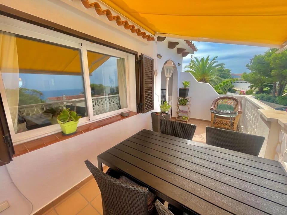 SUITE WITH VIEWS OF SON BOU BEACH Apartment in San Jaime Mediterráneo