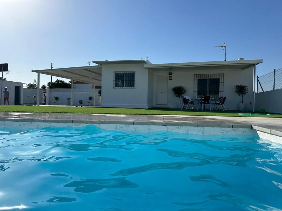 Casa con piscina Sanlúcar de Barrameda Apartment in Sanlúcar de Barrameda
