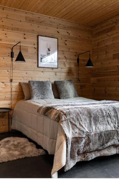 Log cabin of peace Cabin in Finland