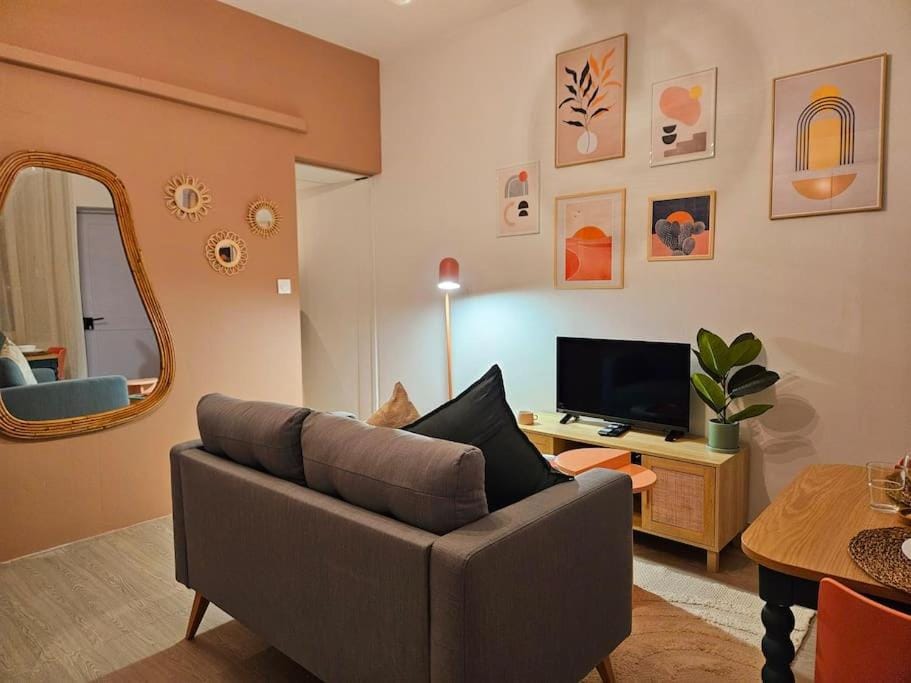 Le Pastel YourHostHelper Apartment in Narbonne