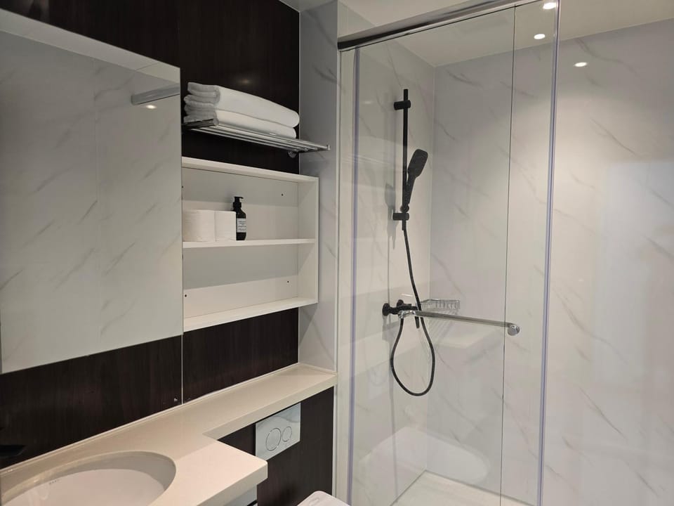BaySuites Likas by Alawa Homes Apartment in Kota Kinabalu