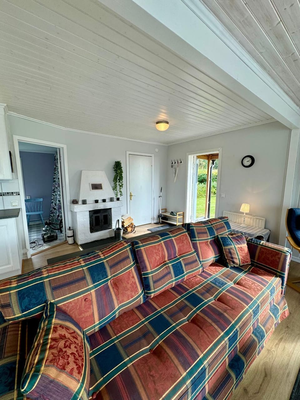 99 steg från Vänerns strand House in Västra Götaland County