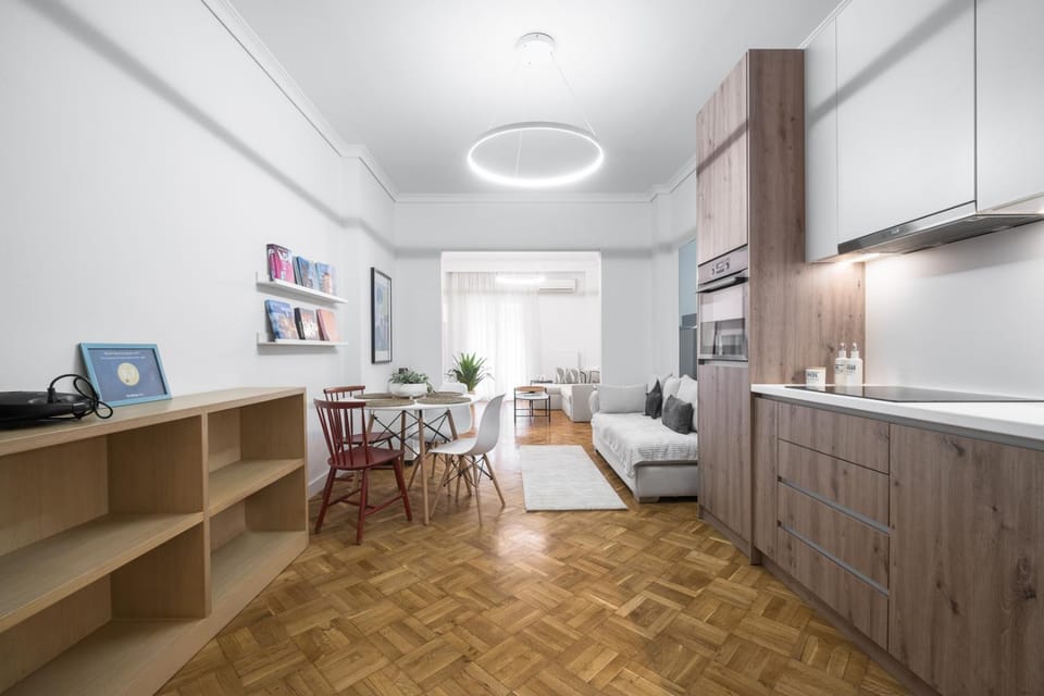 The Palm Vogatsikou by Luxlikehome Apartment in Thessaloniki