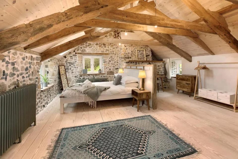 Idyllic country house & organic swim pond House in East Devon District