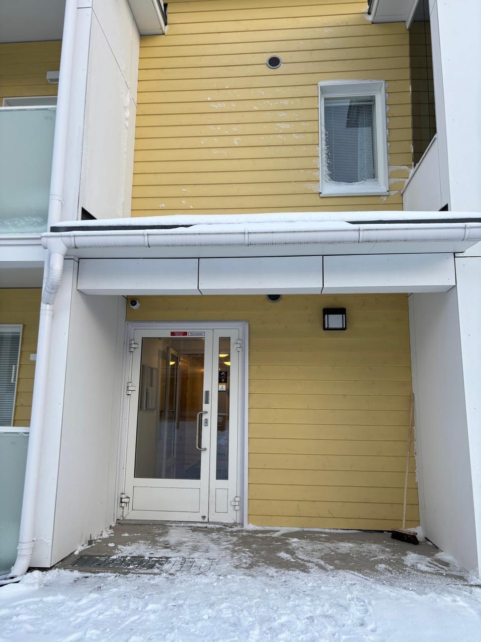 Property building, Facade/entrance