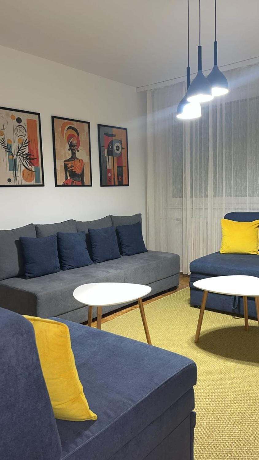 NEW BELGRADE Lovely three bedroom apartment Apartment in Belgrade