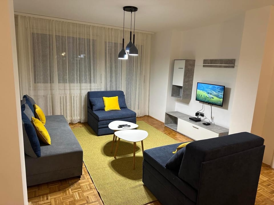 NEW BELGRADE Lovely three bedroom apartment Apartment in Belgrade
