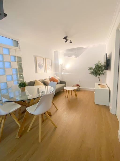 Sea and City Escape Apartment in Fuengirola
