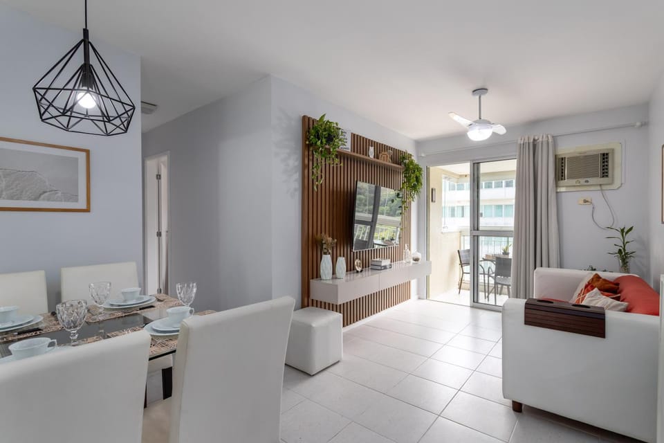 TV and multimedia, Living room, Decorative detail, Dining area, air conditioner