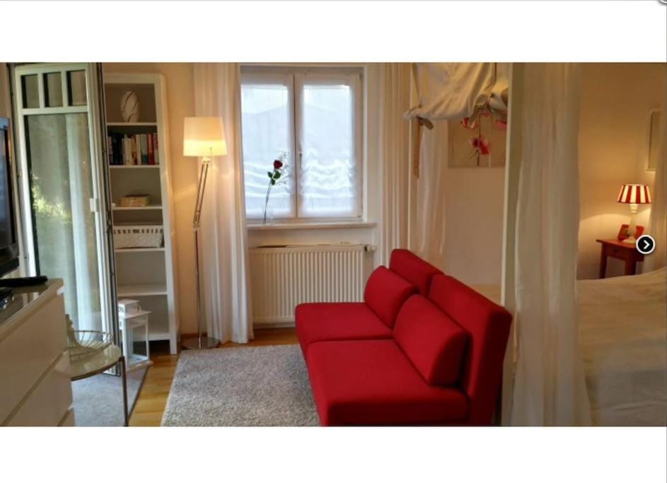 Schöner Bungalow mit Gartenterrasse und Teich Apartment in Bavaria