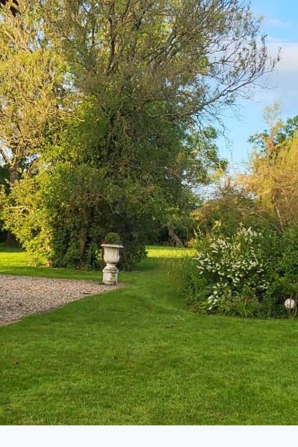 Beautiful Self Contained Cottages in Westbury House in Trowbridge